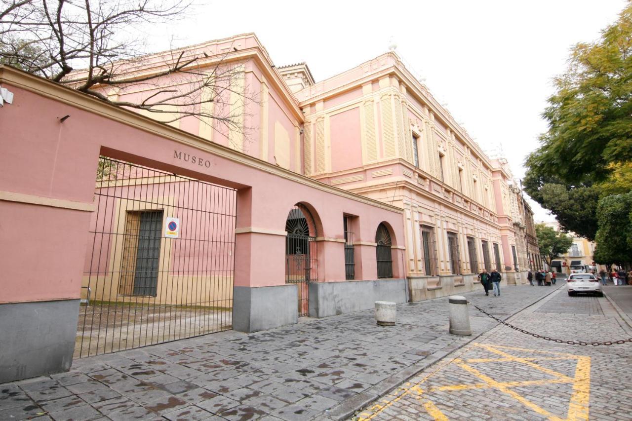 Hostal Paco'S Sewilla Zewnętrze zdjęcie The museum
