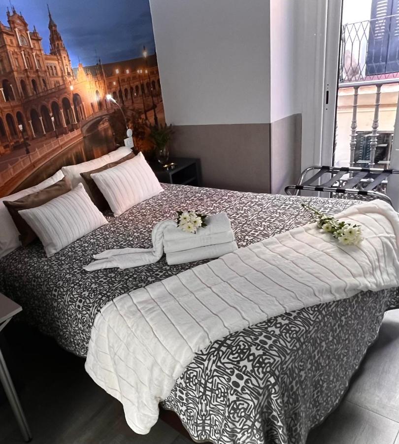 Hostal Paco'S Sewilla Zewnętrze zdjęcie A bedroom at the hotel